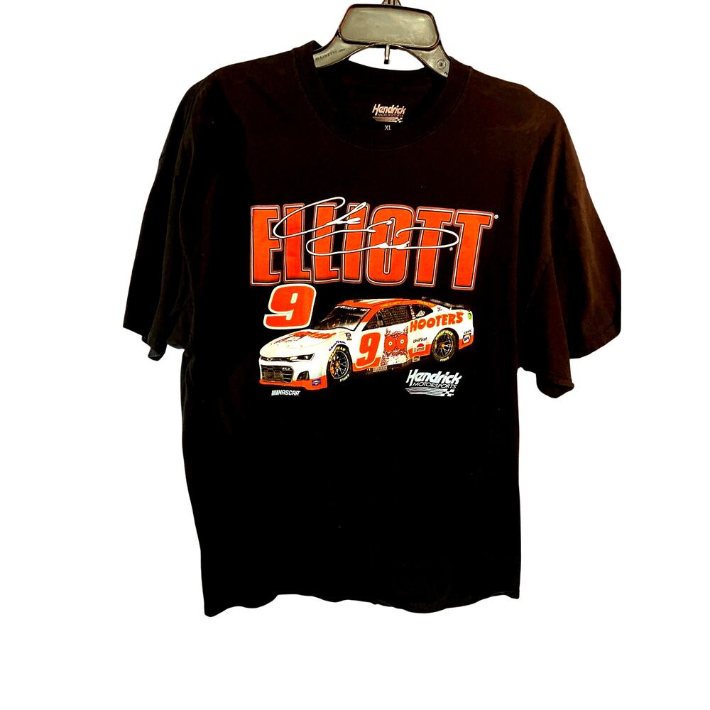 Men’s graphic t shirt